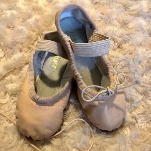 Bloch toddler pink ballet shoes